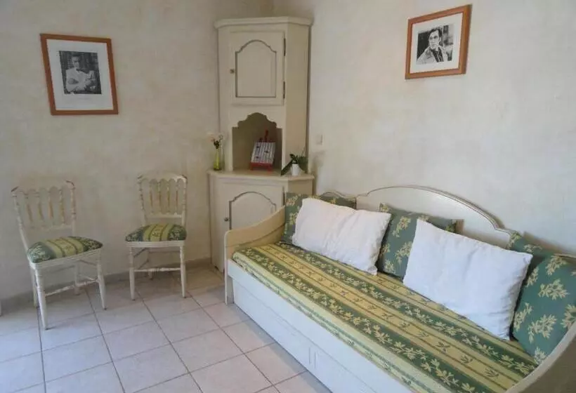 سوییت با چشمانداز دریا, & Spa La Villa