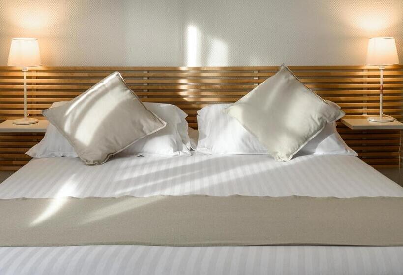 4인용 스탠다드 룸, Hôtel & Studios Astor