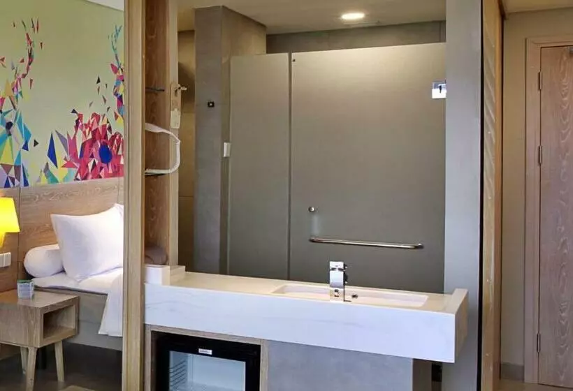 デラックスルーム, Ibis Styles Bogor Raya