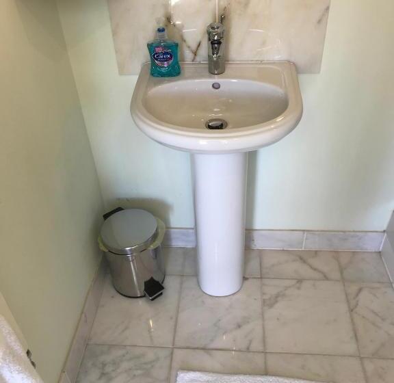 Standardrum med Utsikt, Orchard Manor