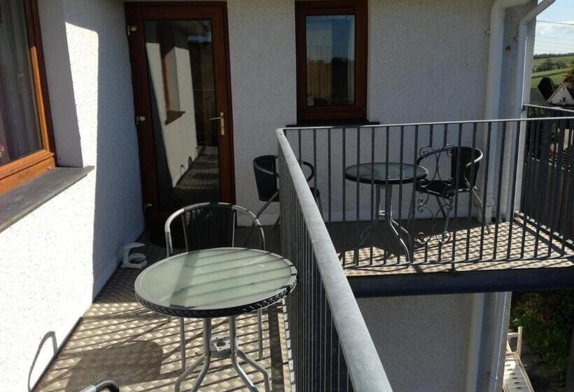 Standardrum King Size Säng, Orchard Manor