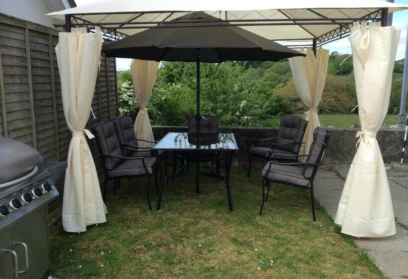 Familjerum, Orchard Manor