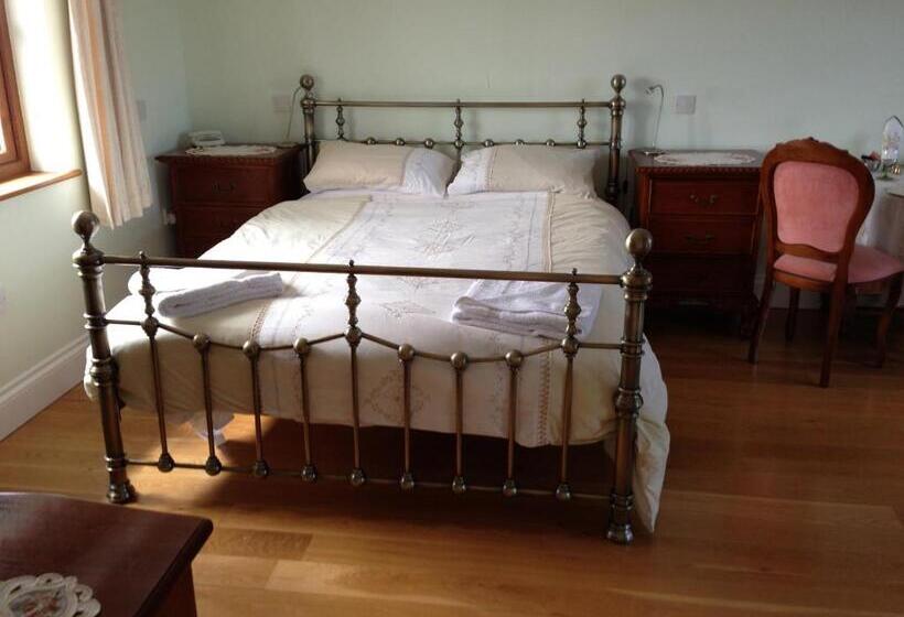 Penthouse Svit, Orchard Manor