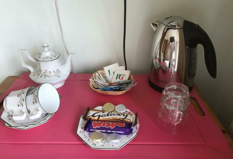 Standardrum med Utsikt, Orchard Manor