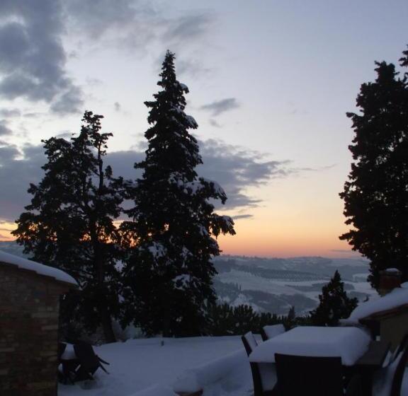 آپارتمان 3 خوابه, Podere Le Rondini