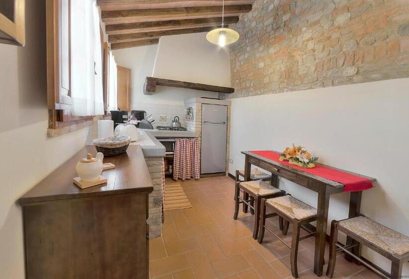 آپارتمان 2 خوابه, Podere Le Rondini