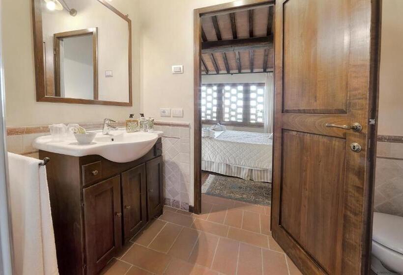 آپارتمان 2 خوابه, Podere Le Rondini