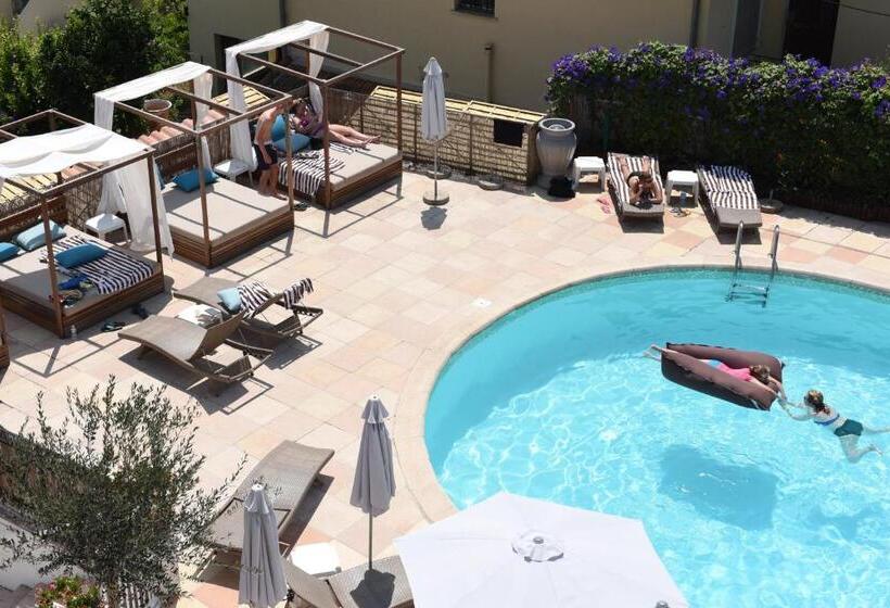 Полулюкс Вид на Бассейн, Boutique Hotel & Spa La Villa Cap Ferrat