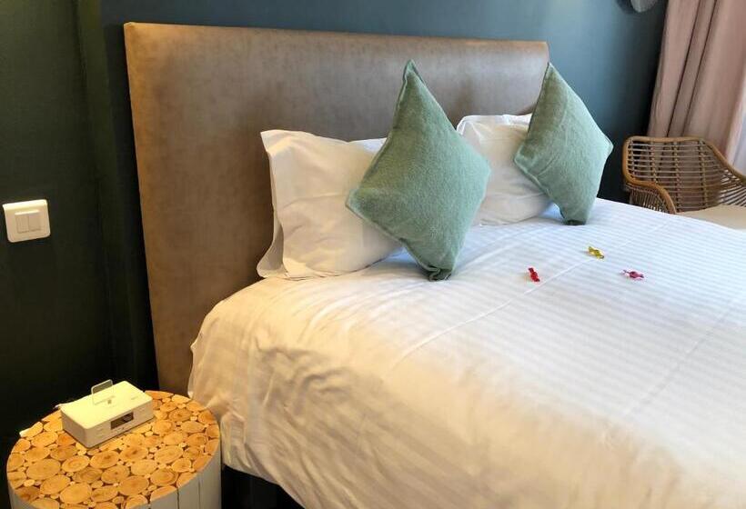 Номер Стандарт с Террасой, Boutique Hotel & Spa La Villa Cap Ferrat