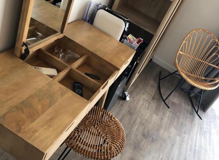 חדר סטנדרט נוף לים עם טרסה, Boutique Hotel & Spa La Villa Cap Ferrat