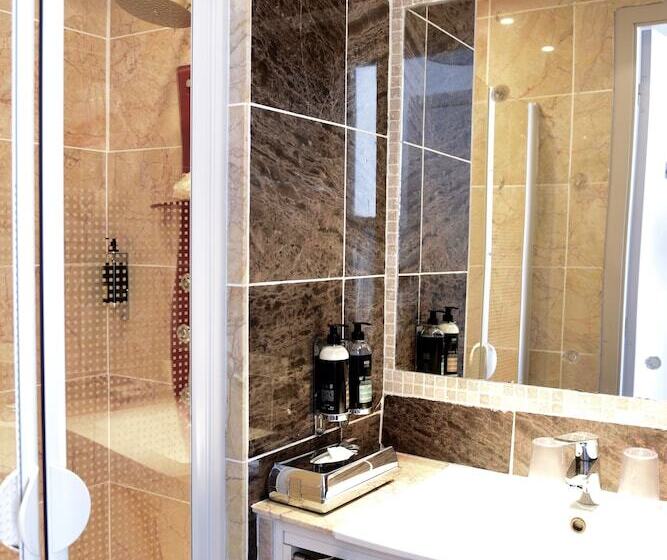 オーシャンビュースーペリアールーム, Boutique Hotel & Spa La Villa Cap Ferrat