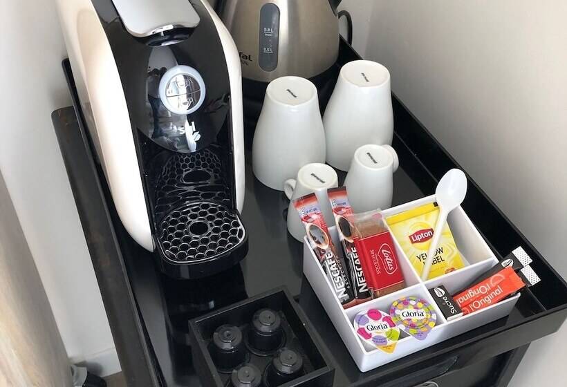 חדר סטנדרט נוף לים עם טרסה, Boutique Hotel & Spa La Villa Cap Ferrat