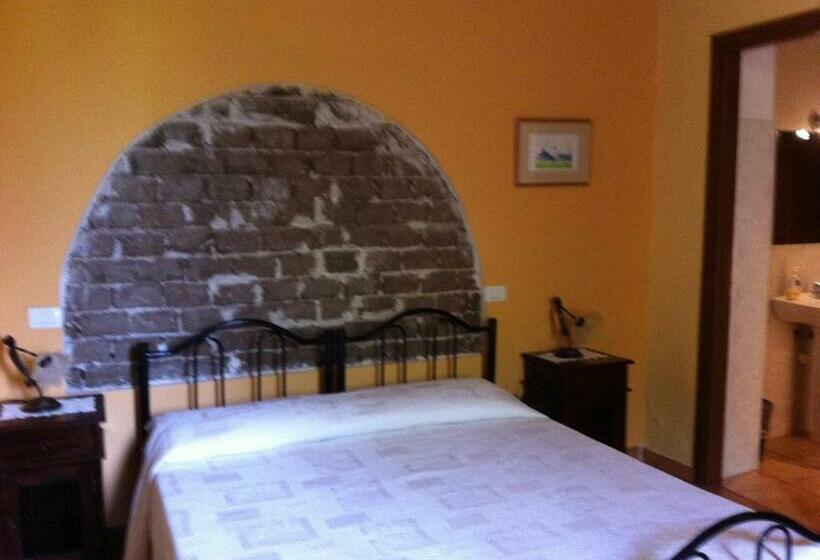 اتاق خانوادگی, Agriturismo Il Giglio