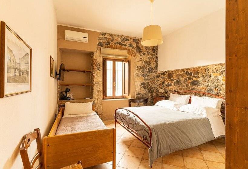 اتاق استاندارد سه نفره, Agriturismo Il Giglio
