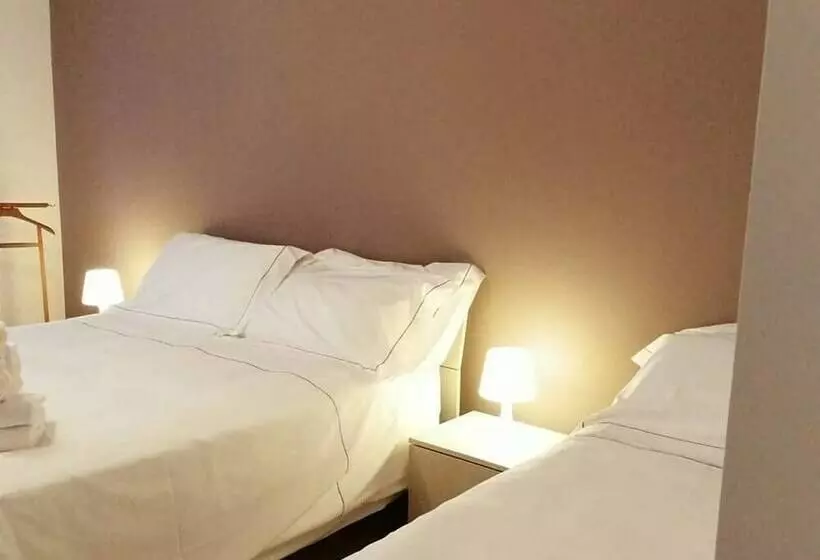スタンダードトリプルルーム, Albergo Bruna