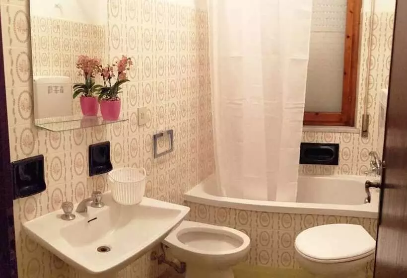 スタンダード４人部屋, Albergo Bruna