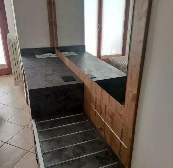 Standard Kolmen Hengen Huone, Albergo Casa Este