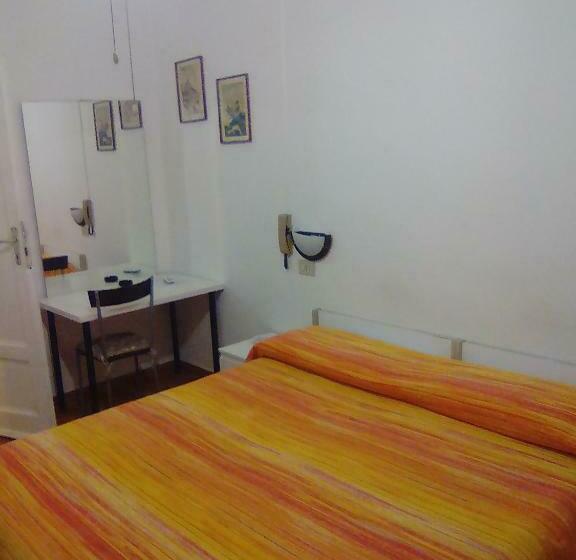 اتاق استاندارد, Albergo Cavour Self Checkin