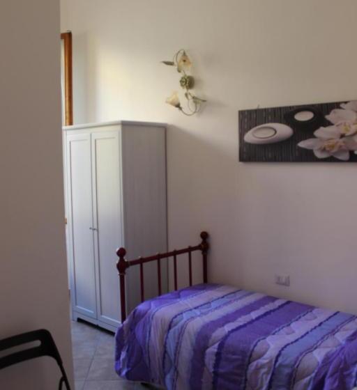 اتاق استاندارد یک نفره, B&b Calcio Storico