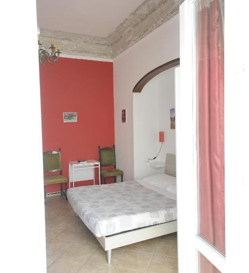 اتاق استاندارد, B&b Calcio Storico