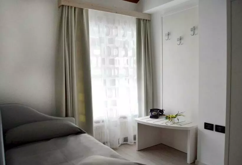 シングルデラックスルーム, B&b Seventy Design