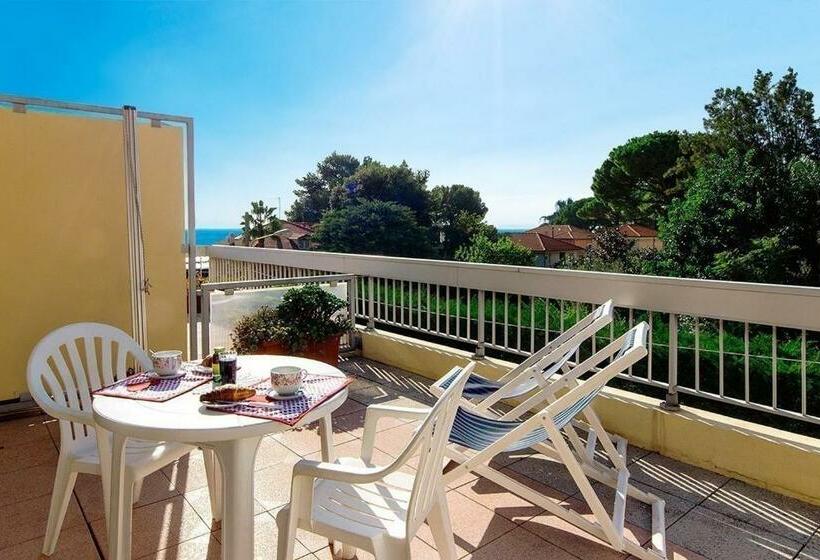 استودیوی استاندارد, Casavacanze Internazionale