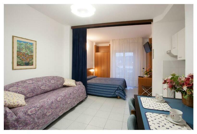 استودیوی استاندارد, Casavacanze Internazionale