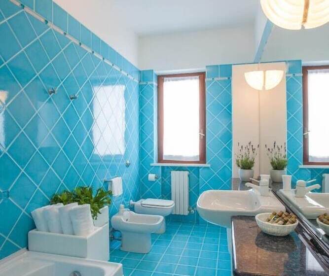 آپارتمان اجرایی 1 خوابه, Fiori Del Conero