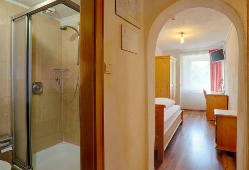 Номер Стандарт Индивидуальный, Silbergasser