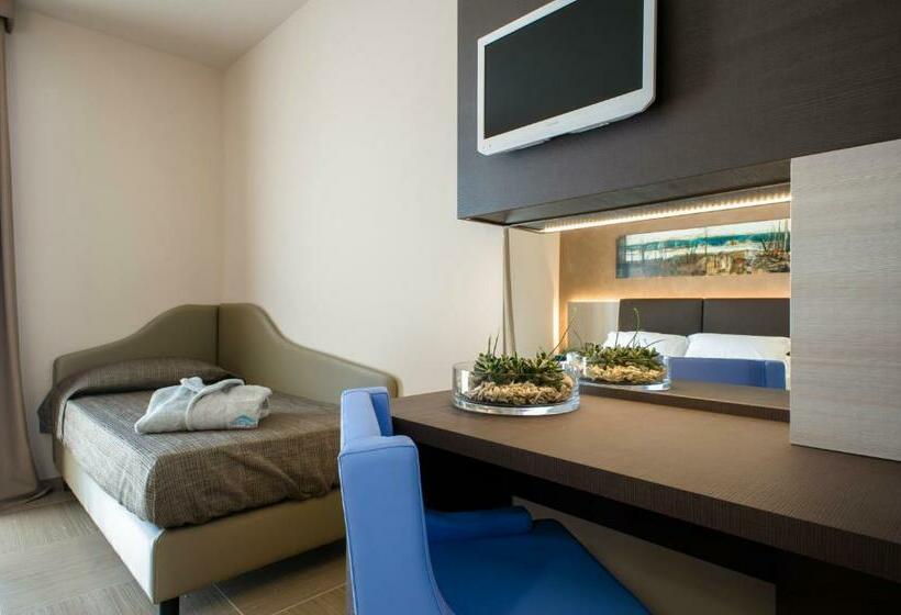 バルコニー付きスタンダードトリプルルーム, Le Dune Suite