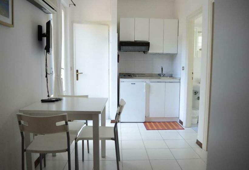 Студия Стандарт, Le Spiagge