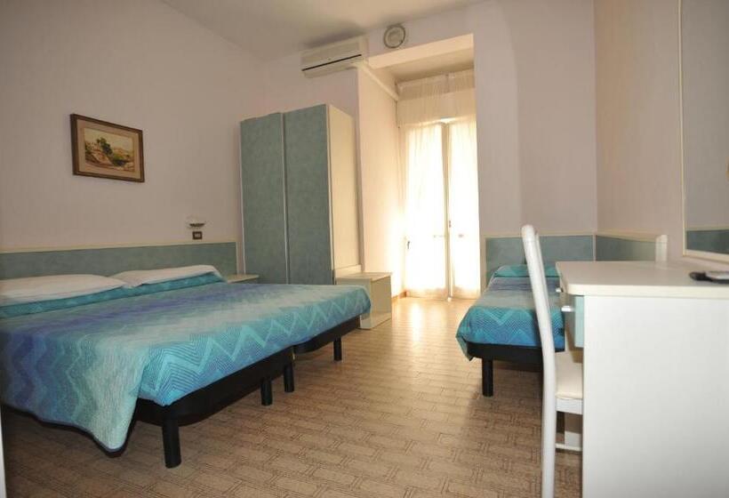 اتاق کلاسیک سه تخته, Metron