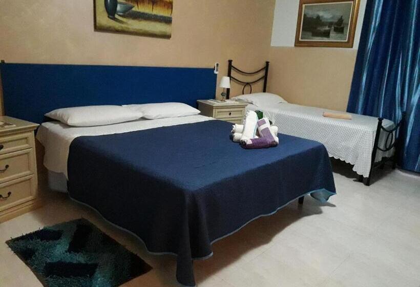 اتاق استاندارد سه نفره, Oasi Del Relax