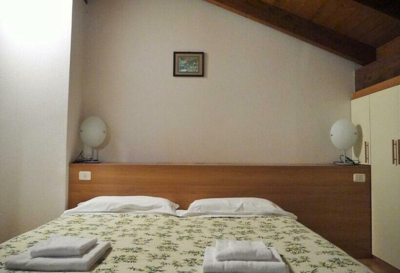 غرفة قياسية ثلاثية, Oasi