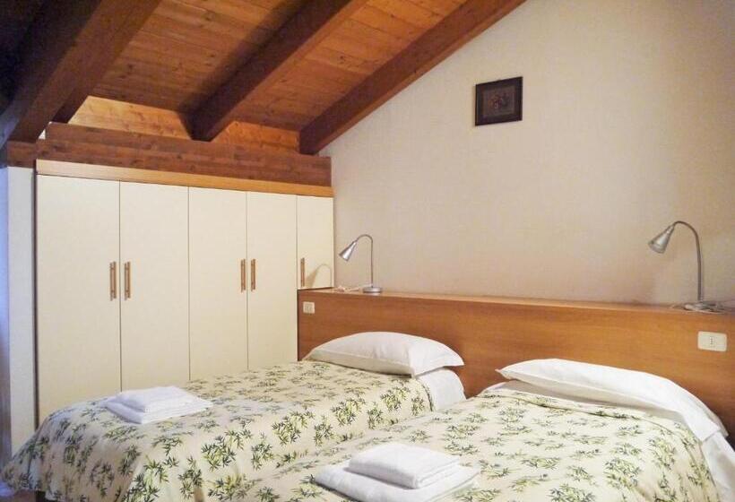 غرفة قياسية لذوى الاحتياجات الخاصة, Oasi