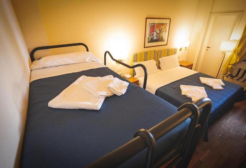 Четырехместный Номер Стандарт, Posta