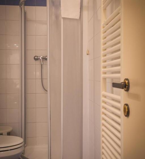 Номер Economy, Posta