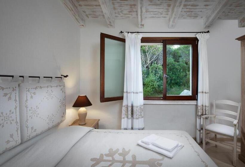 آپارتمان 2 خوابه, Punta Falcone Resort