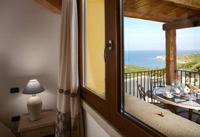 Люкс Повышенной Комфортности, Punta Falcone Resort