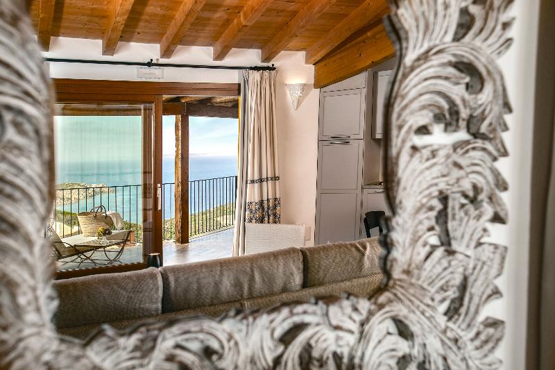 آپارتمان 2 خوابه, Punta Falcone Resort