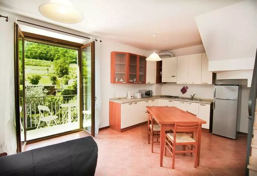 Huoneisto 1 Makuuhuone, Residence Corte Del Bosco