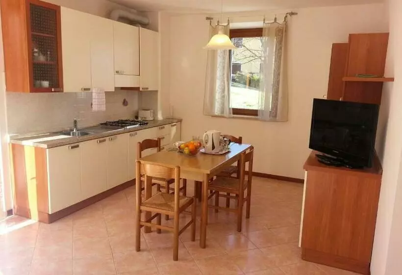 Huoneisto 1 Makuuhuone, Residence Corte Del Bosco