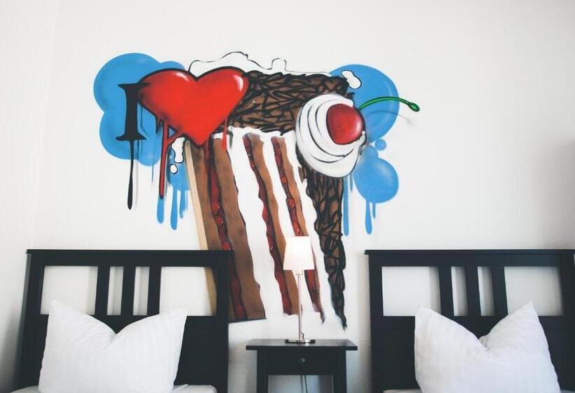 اتاق استاندارد, Stayinn Hostel Und Gastehaus