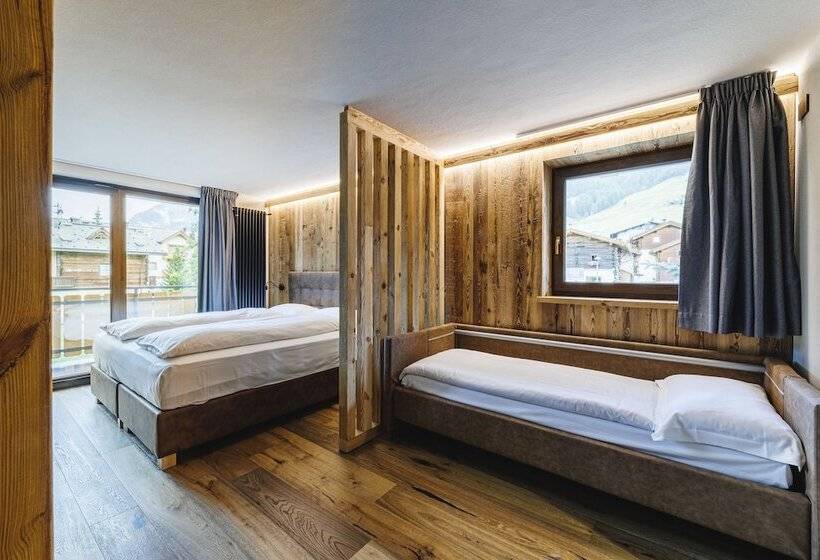 스탠다드 트리플 룸, Steinbock B&b  Apartaments