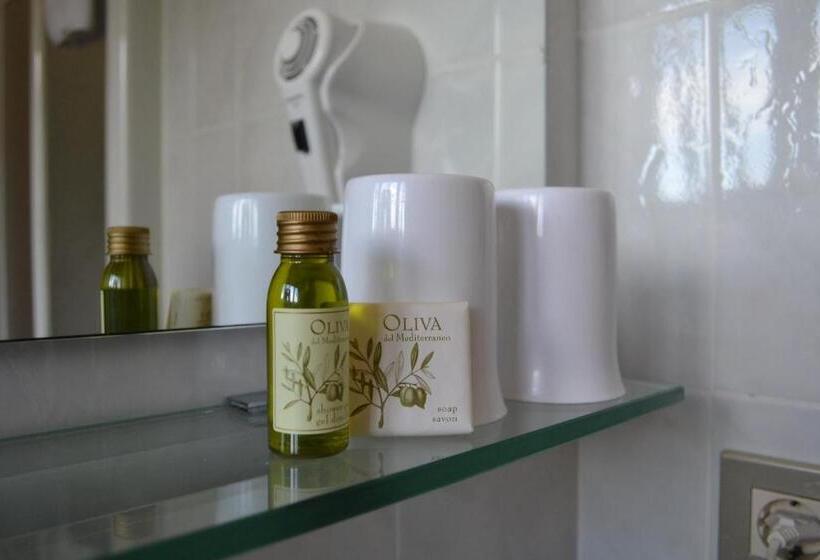 经济房, Villa Orchidea