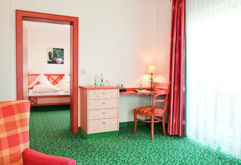 جناح, Landkomfort Hotel Elsenmann