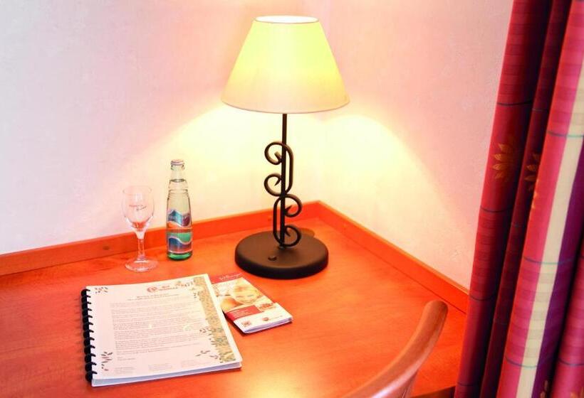 جناح, Landkomfort Hotel Elsenmann