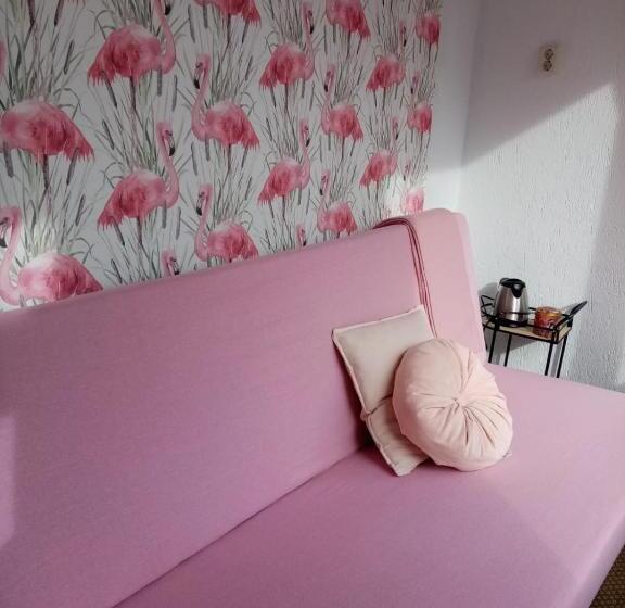 חדר קומפורט, B&b Lela