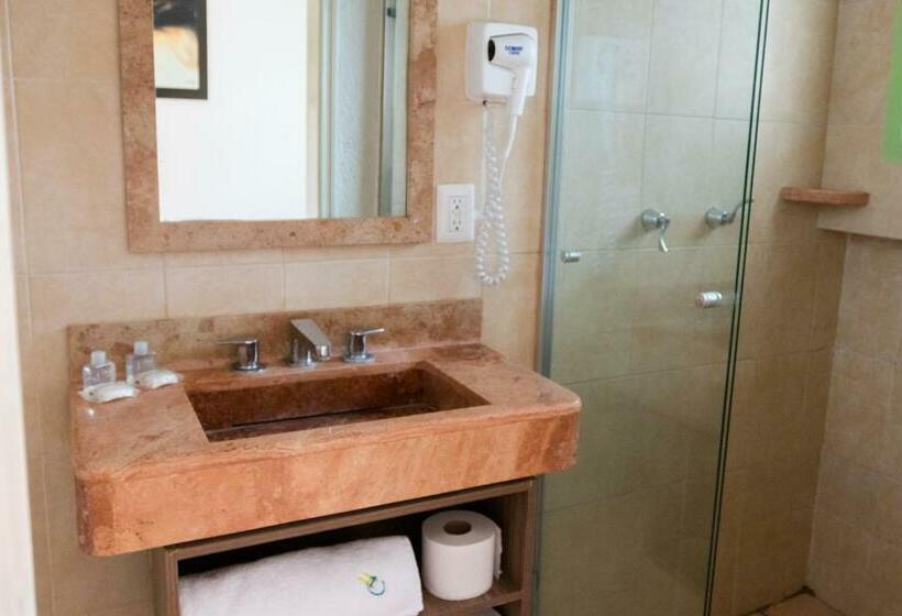 Standard Værelse, Happy Express