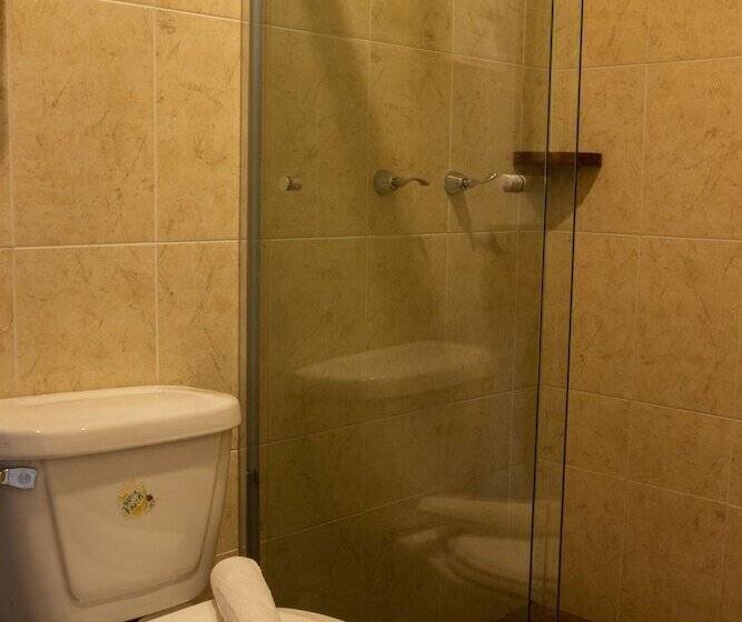 Standard Værelse, Happy Express